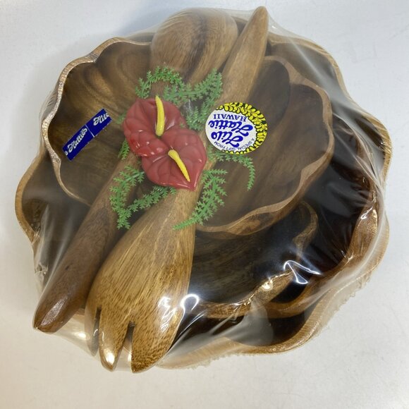 Hilo Hattie Wood Salad Bowl Set Hawaiian Tiki Luau Philippines Utensils New MCM - Picture 3 of 8